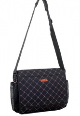 Umhängetasche aus Neopren FELLIFUN BIG black purple von Fella Umhängetasche aus Neopren FELLIFUN BIG black purple von Fella