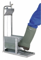Profi Stiefelreiniger mit Wasseranschluss Profi Stiefelreiniger mit Wasseranschluss