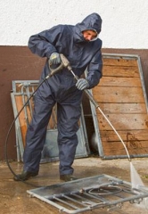 Wasch und Reinigungsoverall, Regenschutzoverall mit Kap